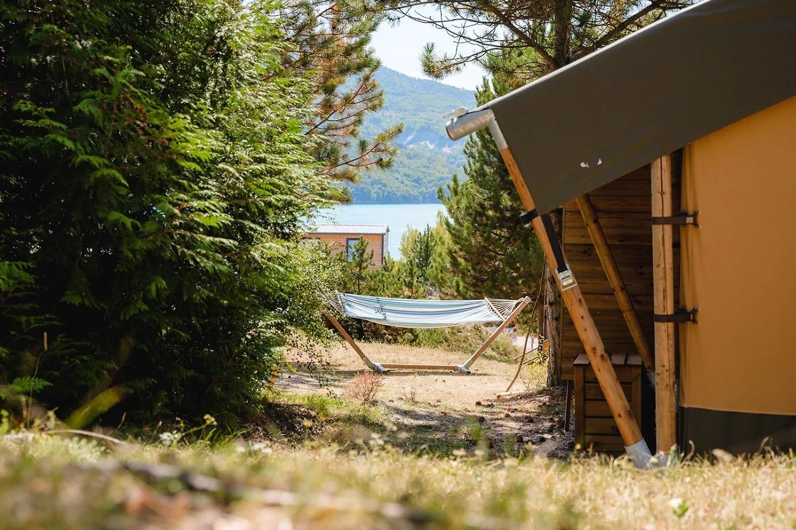 Glamping Hautes-Alpes Prunieres Luxury tent