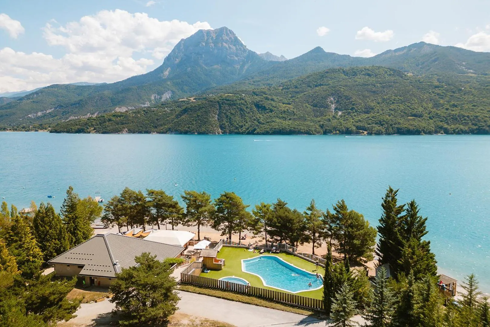 Luxury tent Glamping Hautes-Alpes Prunieres