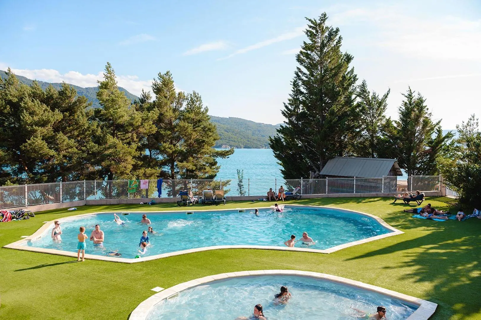 Glamping Hautes-Alpes Prunieres 0*,  France