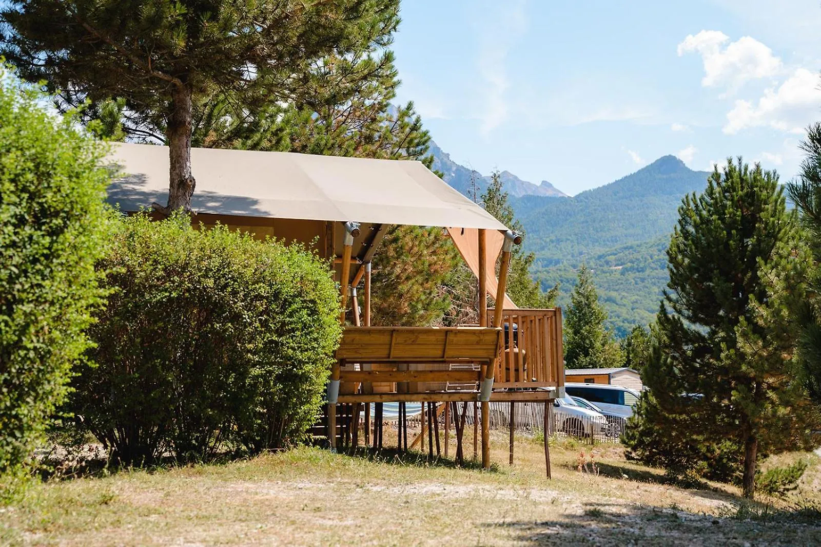 Glamping Hautes-Alpes Prunières Francia