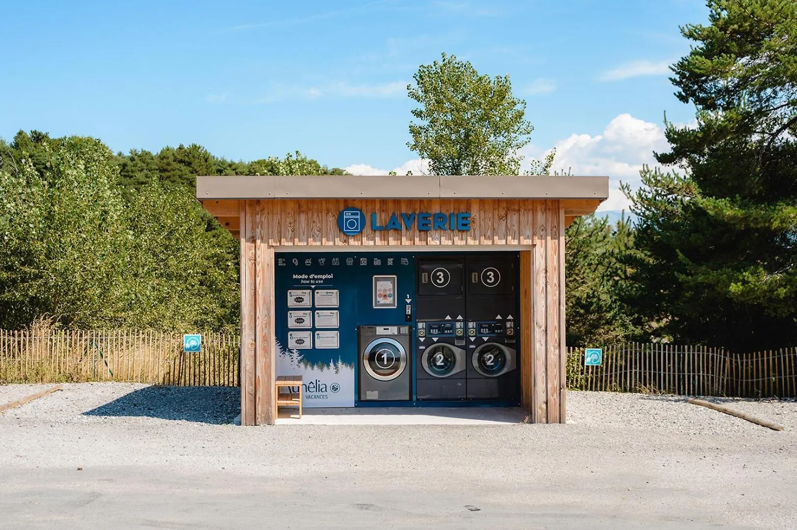Glamping Hautes-Alpes Prunières 0*,  Francia